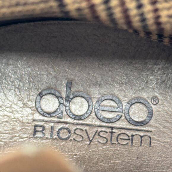 Abeo Yasmin Scrunchy Boot SZ 6N Womens Brown Comfort Ankle Biker Bio System Boot - Picture 3 of 10